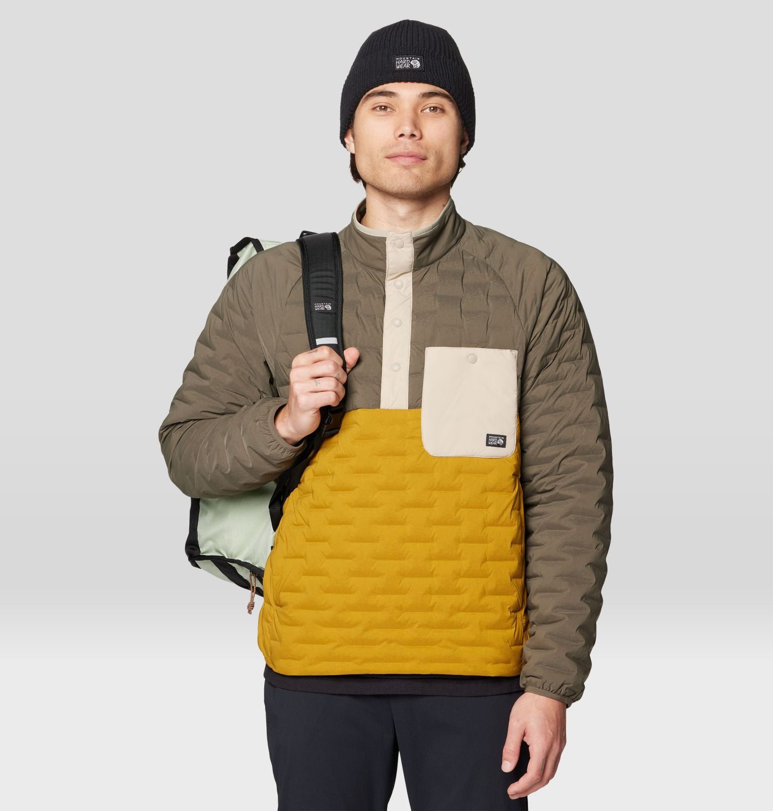 M's Stretchdown Light Snap Neck