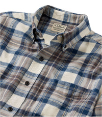 L.L. Bean Ms Long Sleeve Scotch Plaid Flannel Shirt - Regular