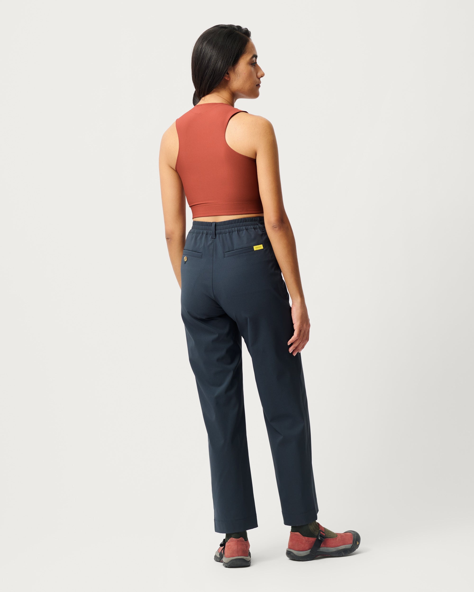 W's Trail Trousers 02