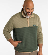 Men's colorblock pullover with snap neck, ribbed texture, two-tone green design, front view
