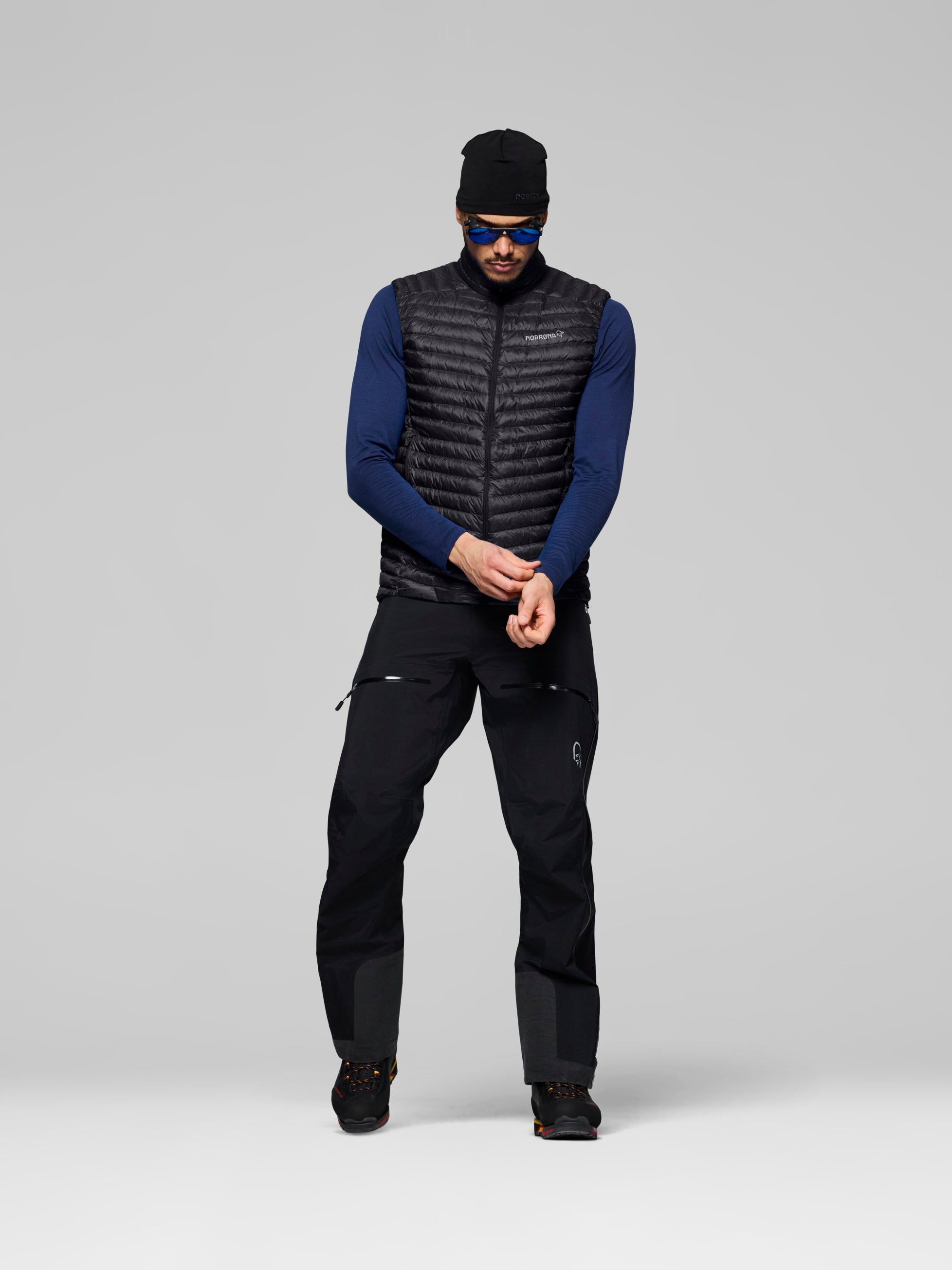 M's Trollveggen Superlight Down800 Vest