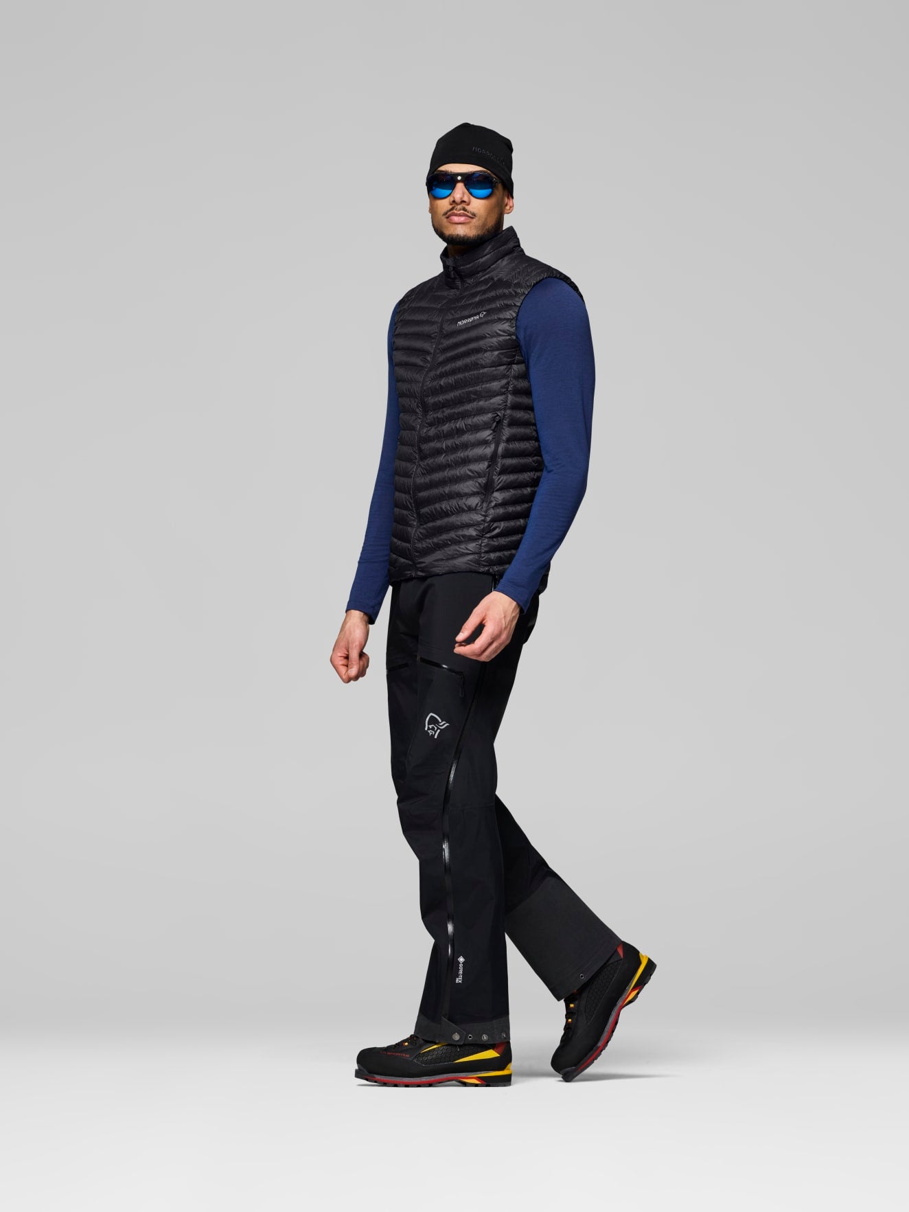 M's Trollveggen Superlight Down800 Vest