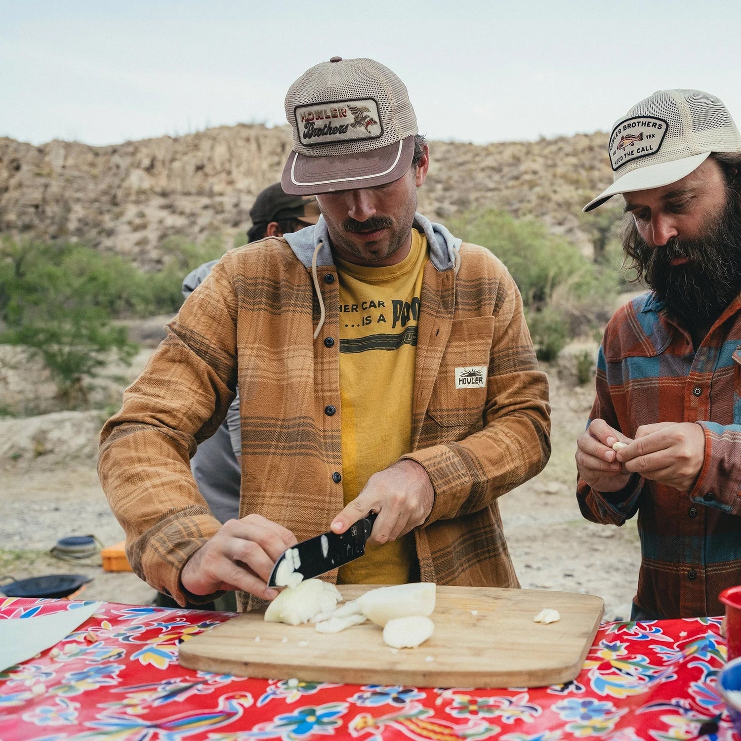 M's Salvo Hooded Blanket Flannel