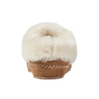 Heel view of women's moccasin slipper with plush cream sheepskin fur collar and tan suede base