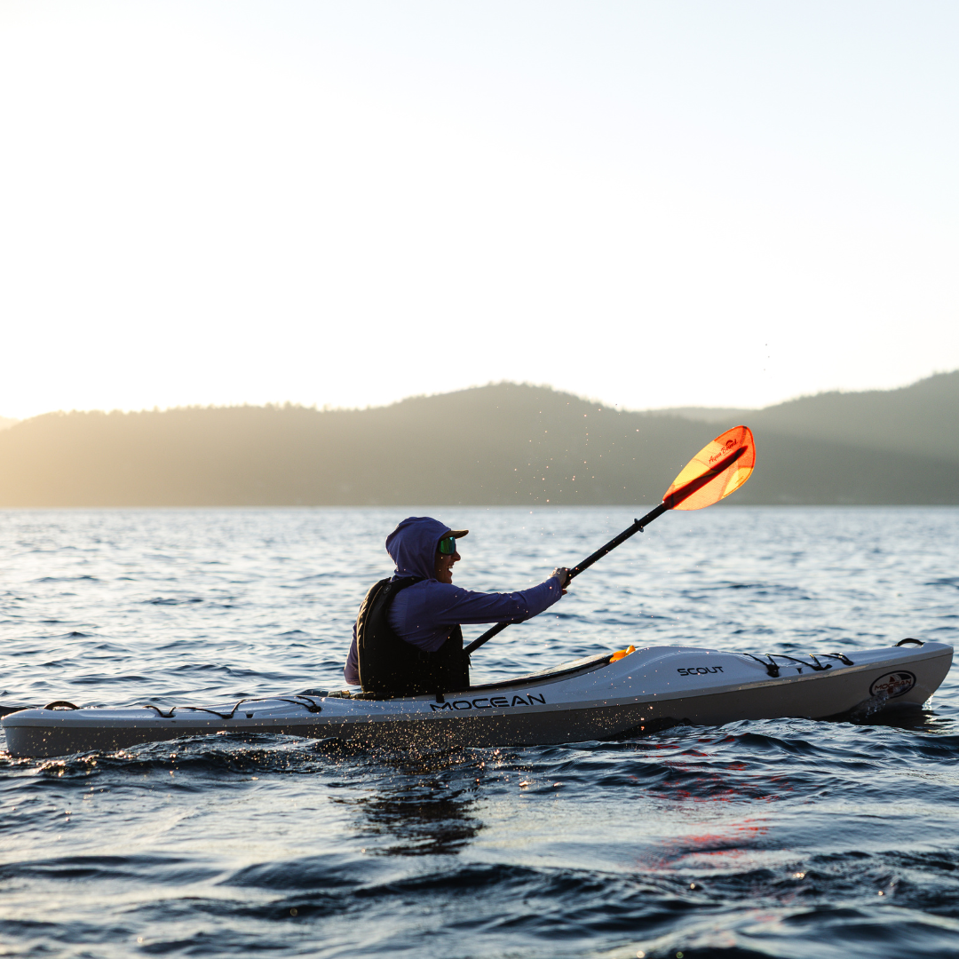 Aqua Bound Tango Fiberglass 2-Piece Versa-Lok Straight Shaft Kayak Paddle
