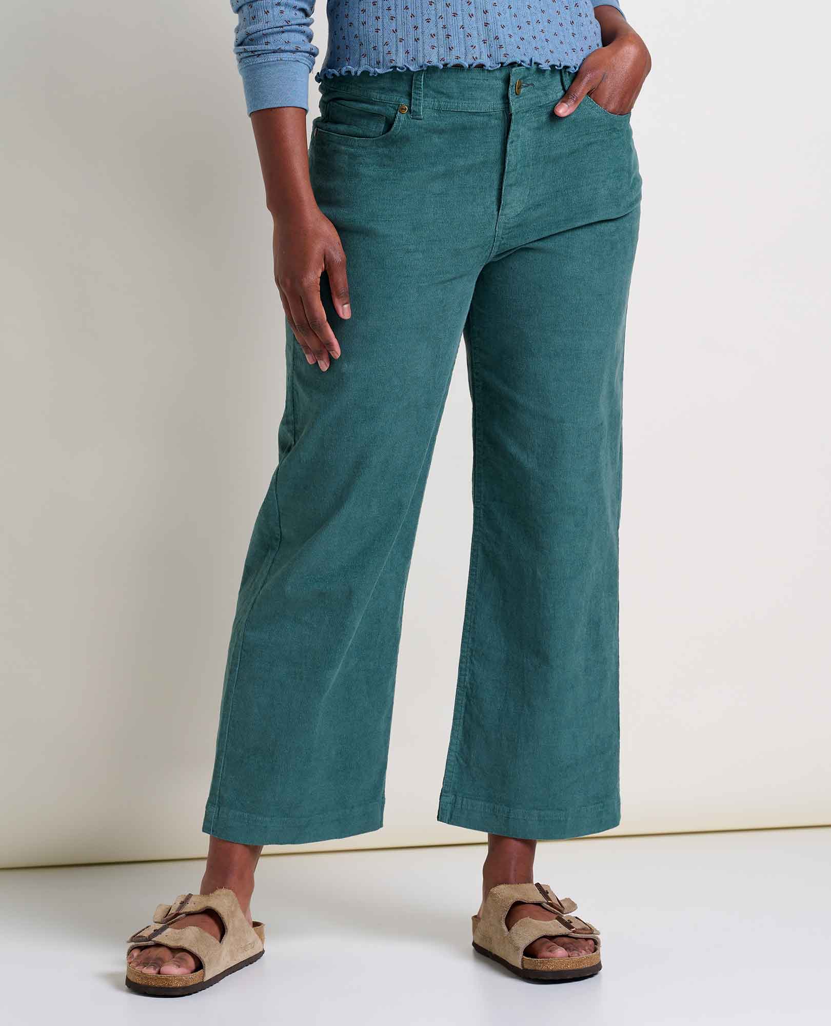 W's Karuna Cord Wide Leg Pant