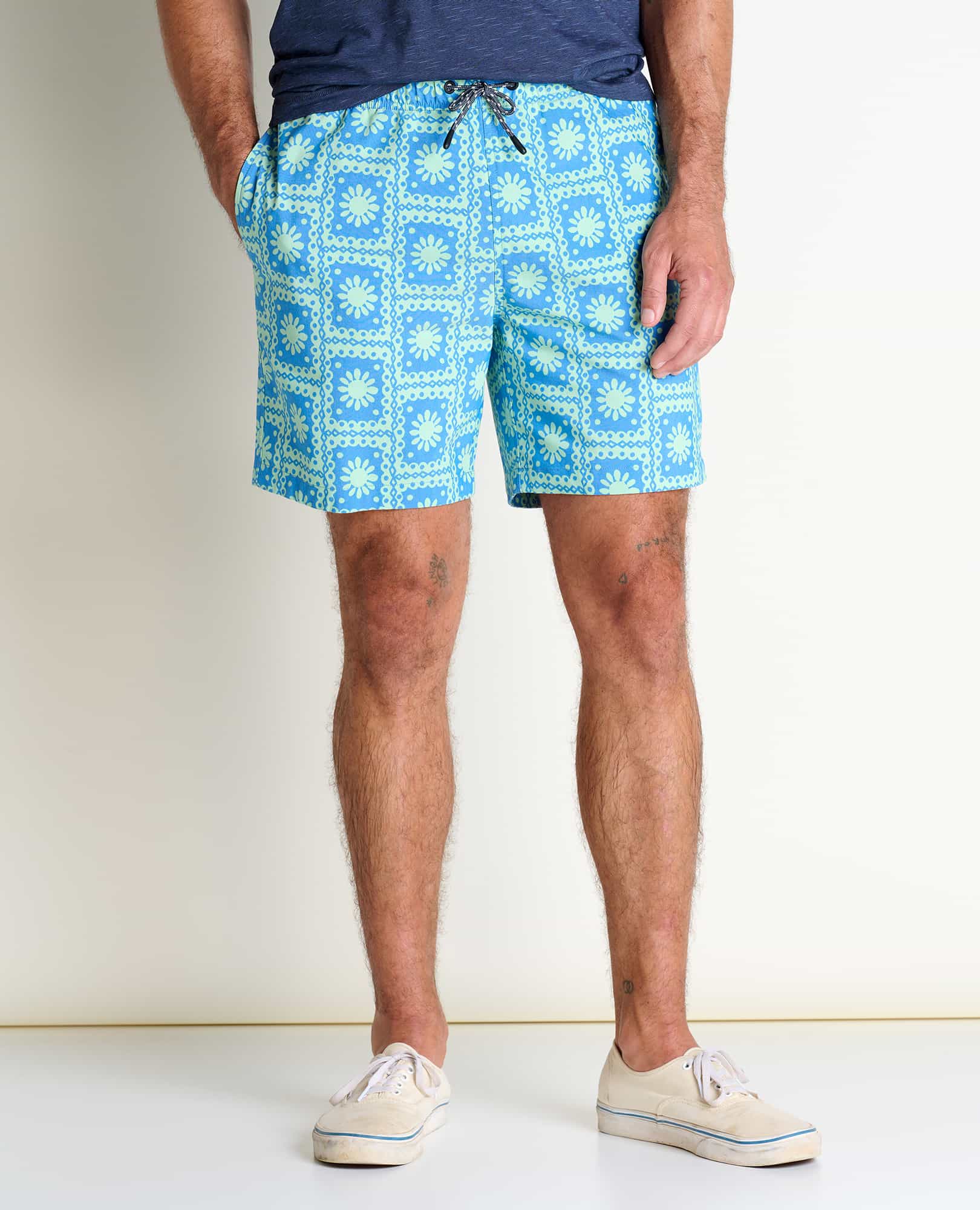 M's Boundless Pull-On Short