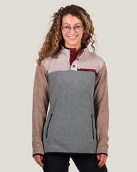 Belong Designs Ws Powell Fleece Crewneck Beige & Oak